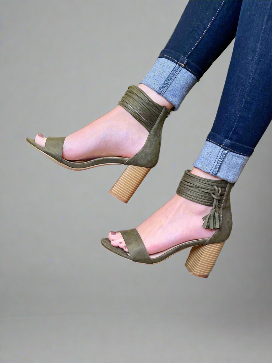 Sammie Sandals - Olive Green