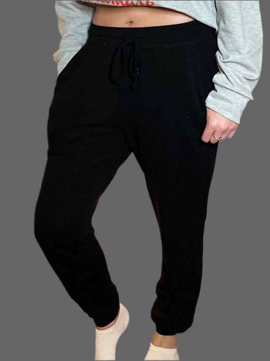 Hannah Black Jogger