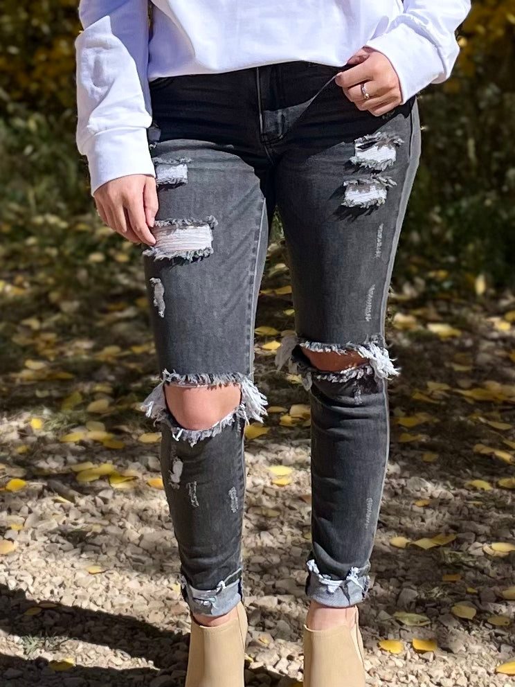 KanCan Distressed Vintage Black Skinny Jeans