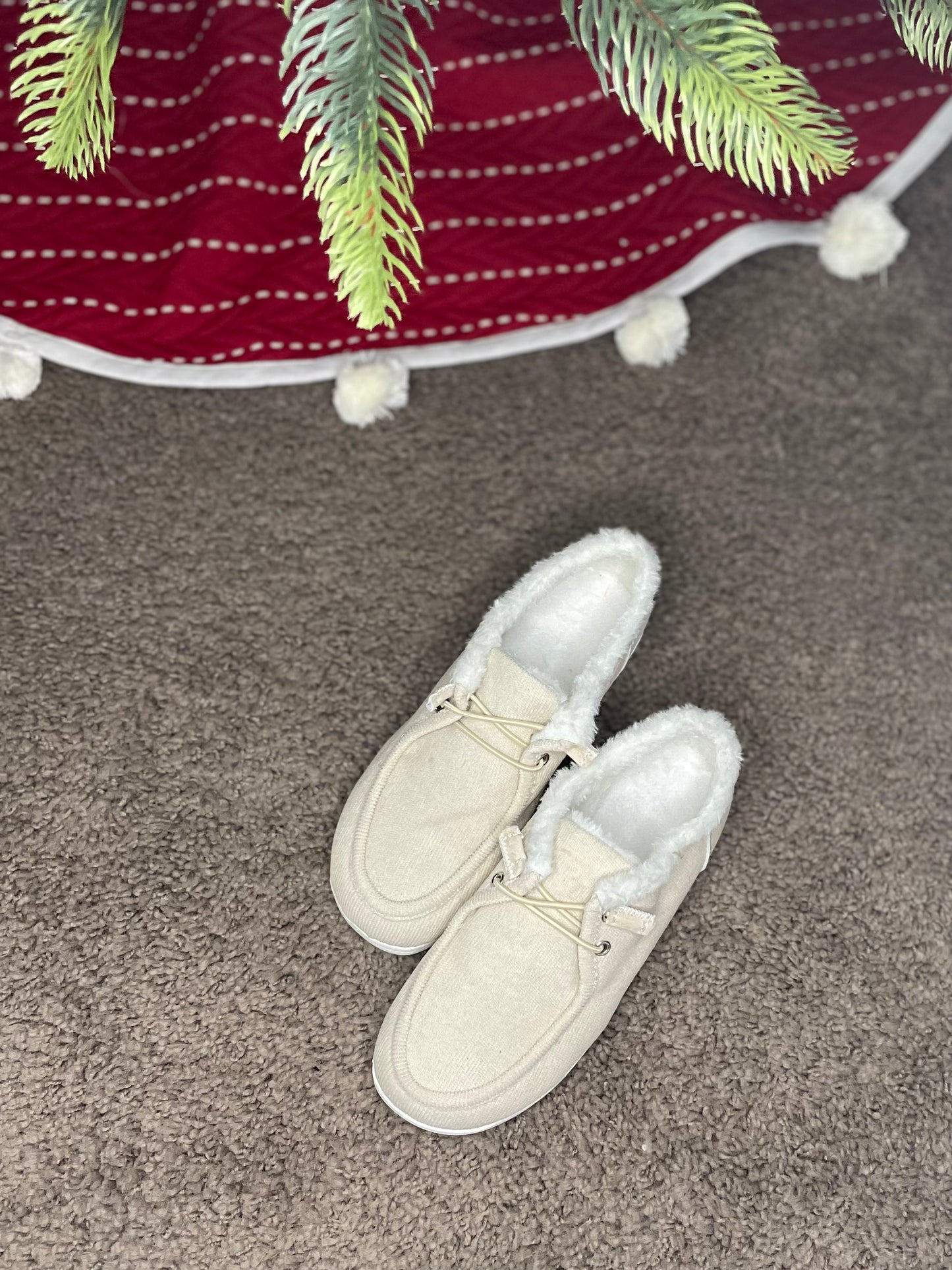 Fuzzy Corduroy Slipper Shoes - Cream